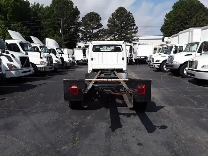2020 FREIGHTLINER M2 106