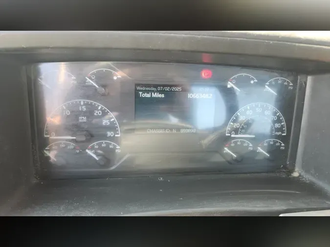 2018 Volvo VNL300