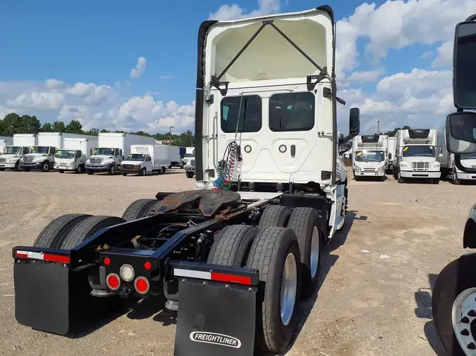 2020 FREIGHTLINER NEW CASCADIA PX12664
