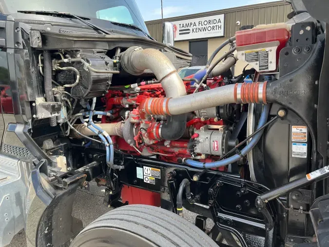 2020 Kenworth W990