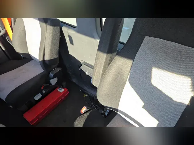 2020 Freightliner Cascadia 126
