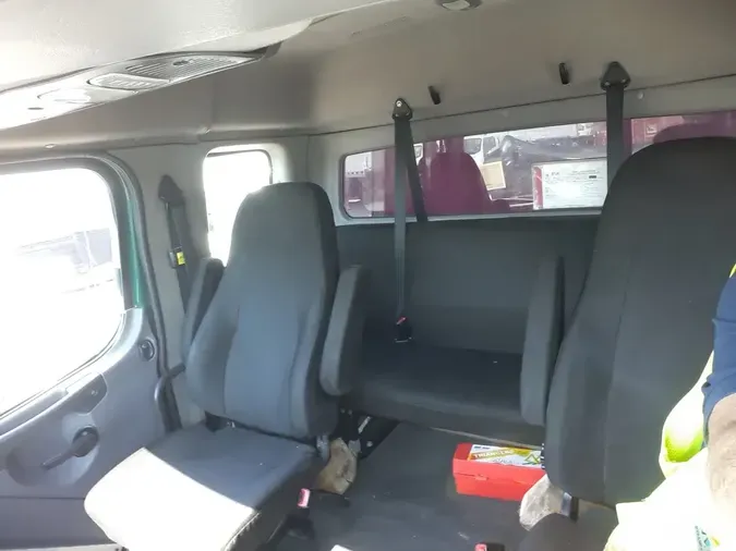 2016 FREIGHTLINER M2 106