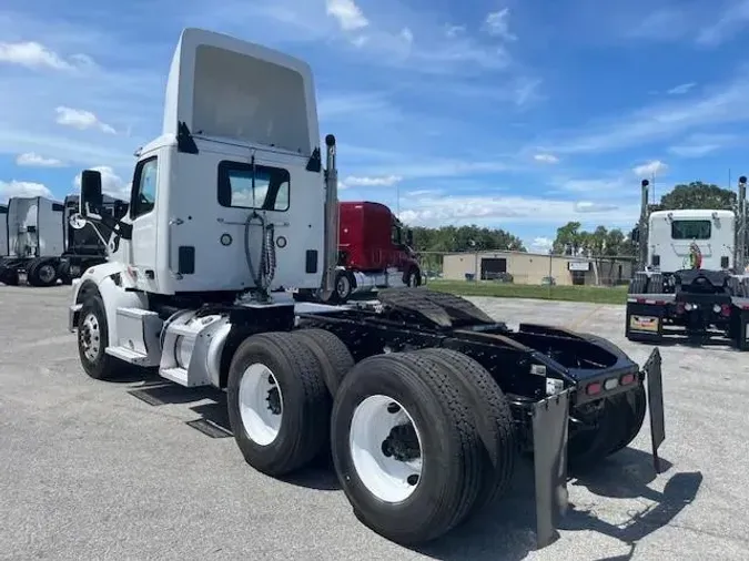 2020 Peterbilt 567