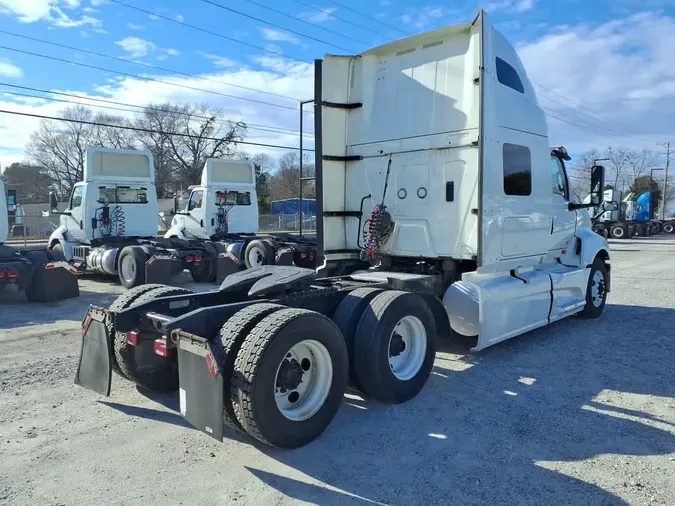 2020 NAVISTAR INTERNATIONAL LT625 SLPR CAB
