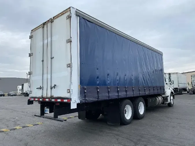 2019 FREIGHTLINER M2