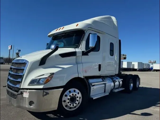 2020 FREIGHTLINER/MERCEDES NEW CASCADIA 116a16518e53a8c06c337238d0adedfd1ee