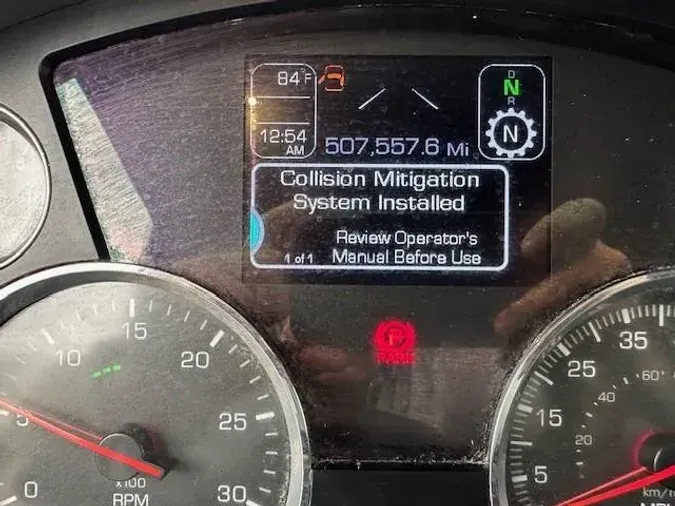 2022 Kenworth T680a16d027df65d6bf658e6c15a877fdadf