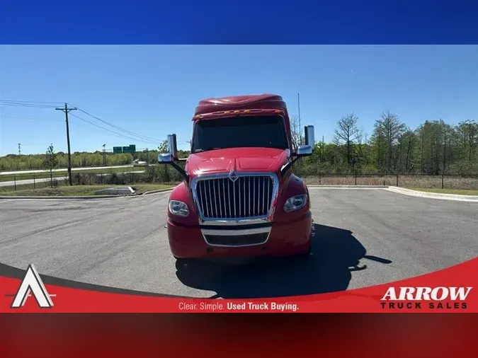 2022 INTERNATIONAL LT