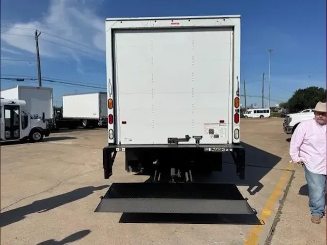 2022 Isuzu NPR-XD