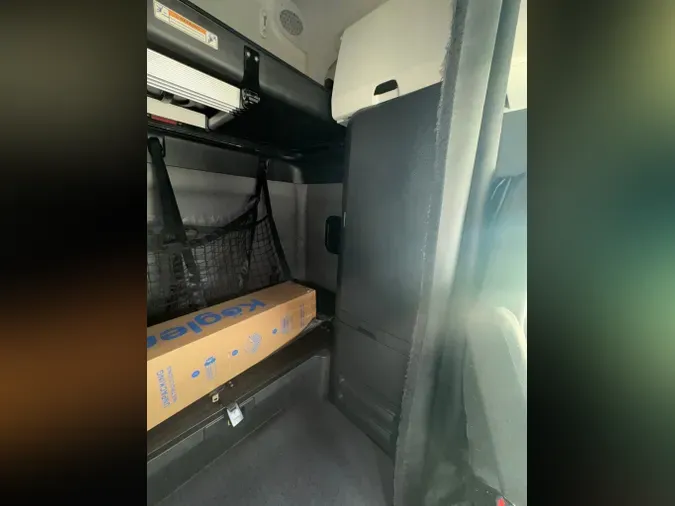 2022 FREIGHTLINER Cascadia 126