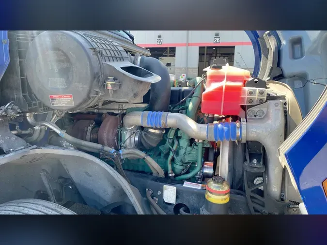 2023 Volvo VNL860a17f878e3151e81068770de16d391927