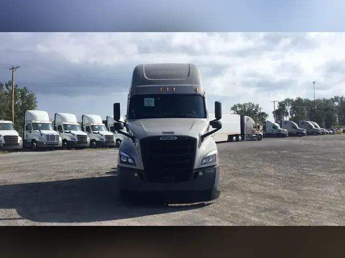 2023 Freightliner Cascadia 126a180894f2334c4b6f649c70157e81bf5