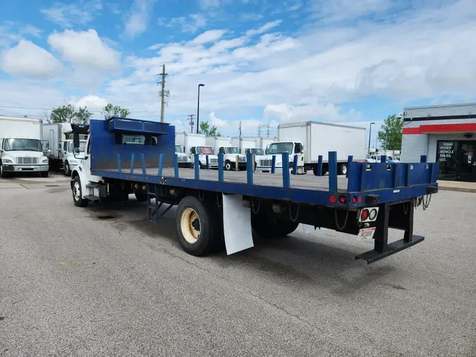 2015 FREIGHTLINER/MERCEDES M2 106