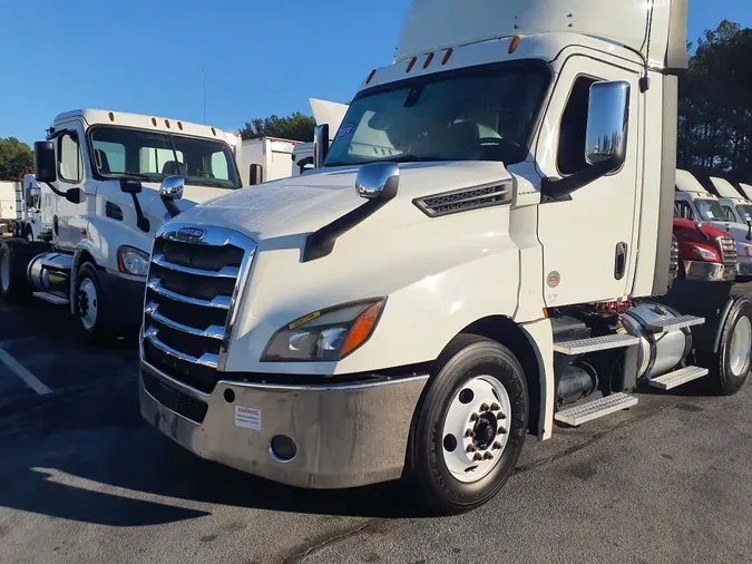 2019 FREIGHTLINER/MERCEDES NEW CASCADIA 126