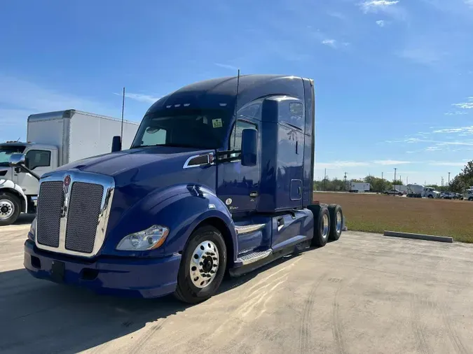 2021 Kenworth T680