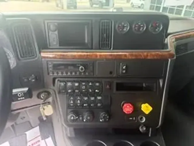 2022 International LT625a187ffbfed587596cff23927898e0ca3