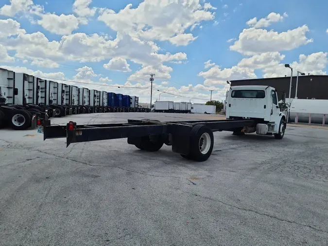 2019 FREIGHTLINER/MERCEDES M2 106