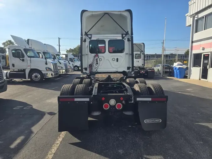 2019 FREIGHTLINER/MERCEDES NEW CASCADIA PX12664