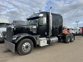 2019 FREIGHTLINER CORONADO 122