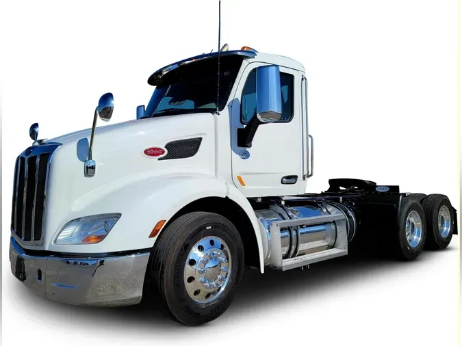 2021 Peterbilt 579a18ccbff503eb9c3a6357dd5e6f27798