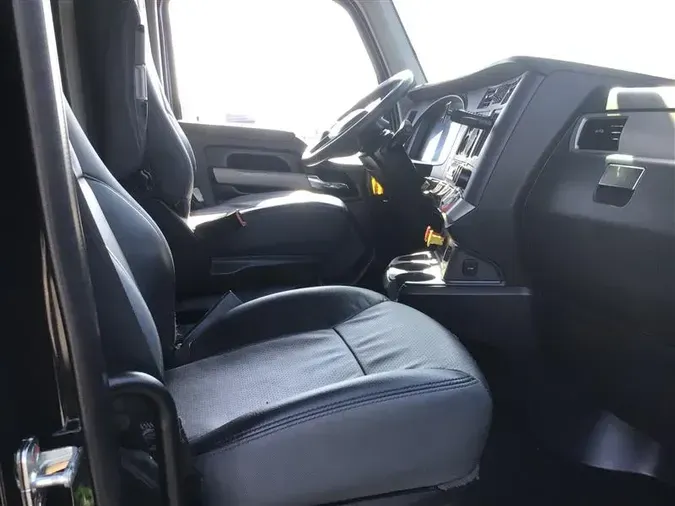 2022 KENWORTH T680a18eaec620cf79286a87c0711629d64d
