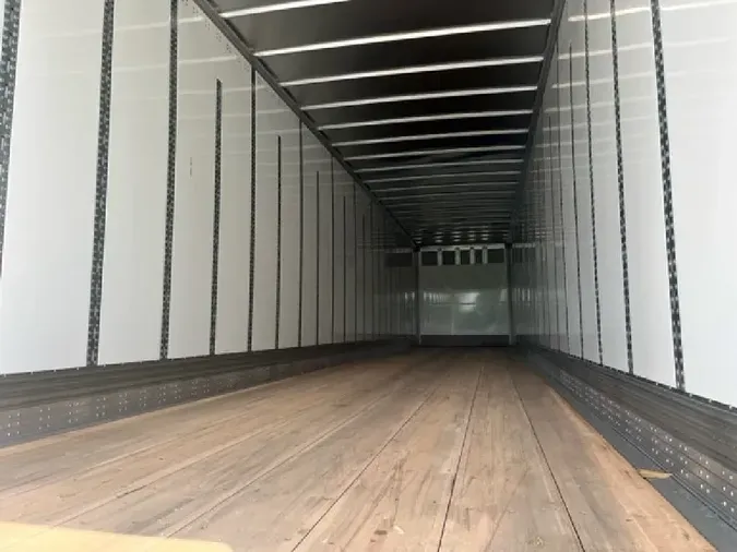 2024 WABASH 25in Flush Mount Logisti