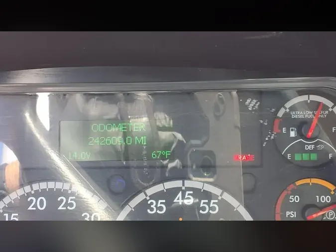 2018 FREIGHTLINER/MERCEDES M2 106