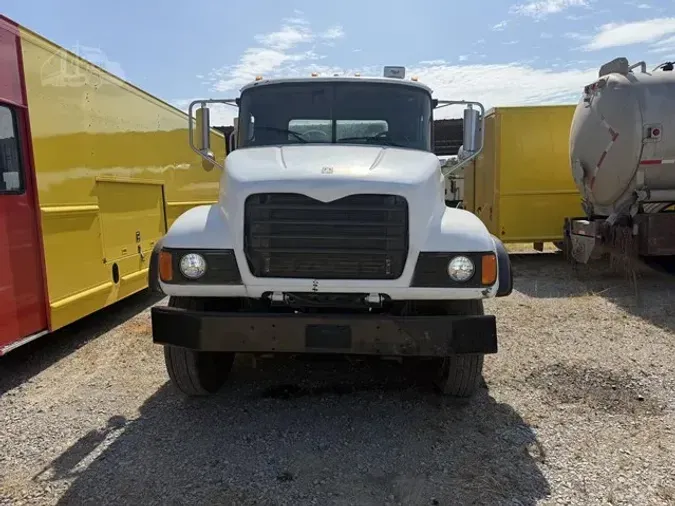 2006 MACK GRANITE CV713a1a0a12b9fb8bc054a1852c3e2d4f503