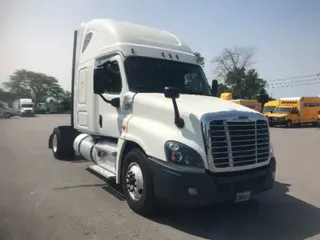 2019 FREIGHTLINER X12542ST