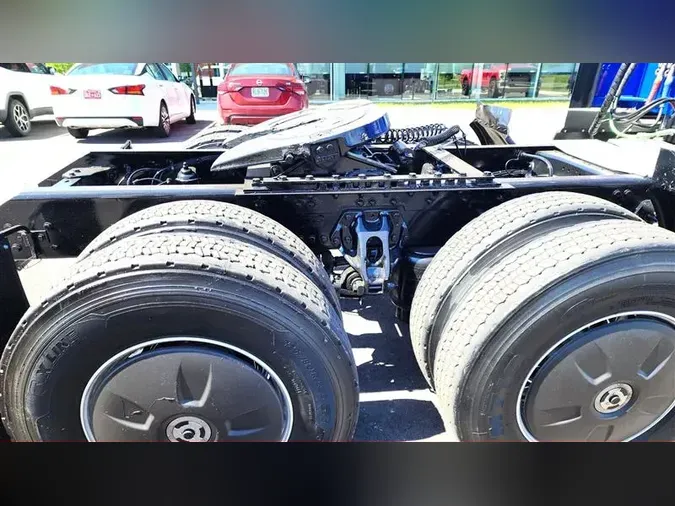 2021 KENWORTH T680