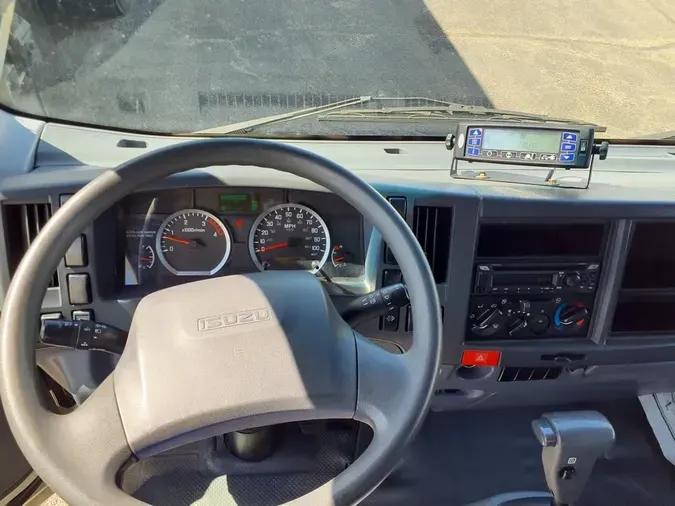 2019 ISUZU NPR