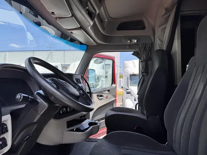 2023 Peterbilt 579