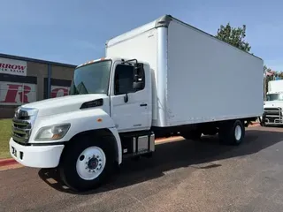 2016 HINO 268