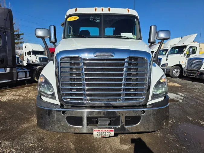 2020 FREIGHTLINER/MERCEDES CASCADIA 125