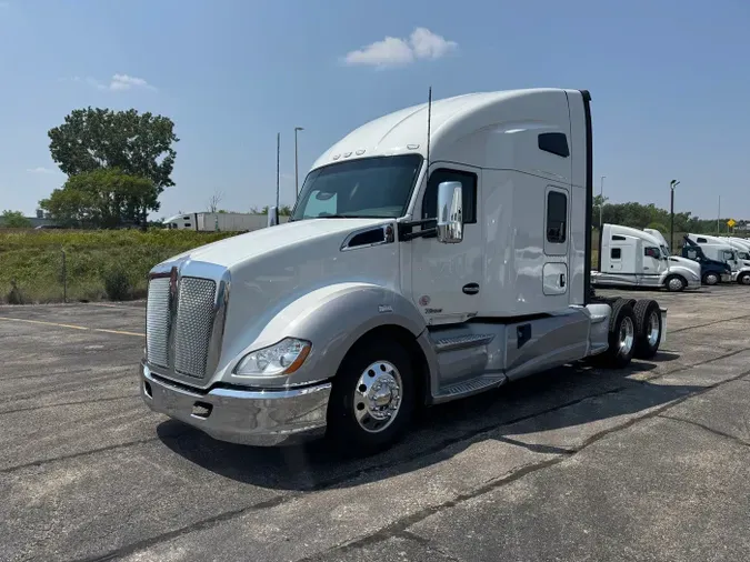 2022 Kenworth T680