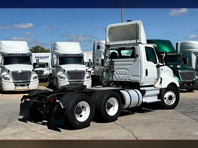 2019 INT LT625 6x4
