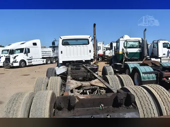 2013 FREIGHTLINER BUSINESS CLASS M2 112