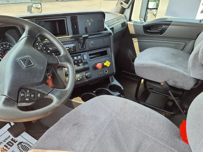 2018 NAVISTAR INTERNATIONAL LT625 DAYCAB T/A