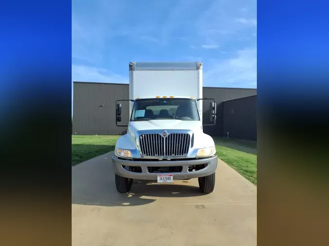 2019 NAVISTAR INTERNATIONAL 4300