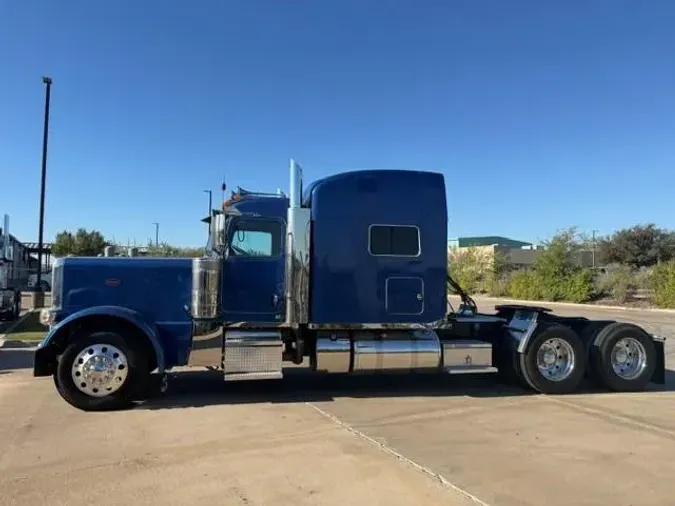 2023 Peterbilt 389a1b5260dfe25a80bbe652c5a5a052e67