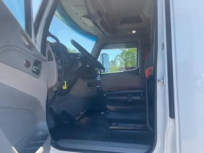 2021 Peterbilt 579