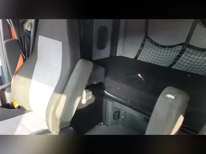 2021 Freightliner Cascadia