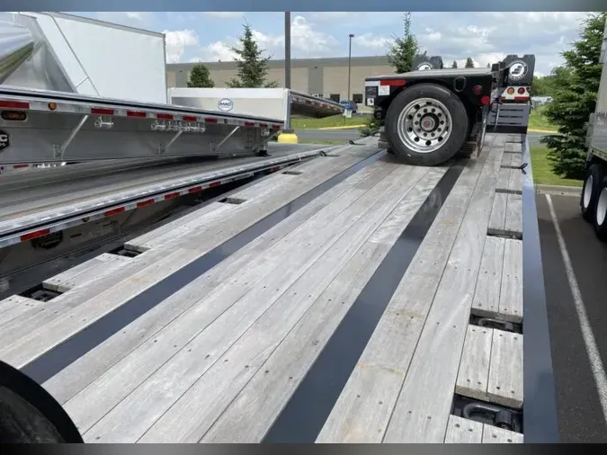 2024 Fontaine Heavy Haul 40T Renegade RGN Low Boy