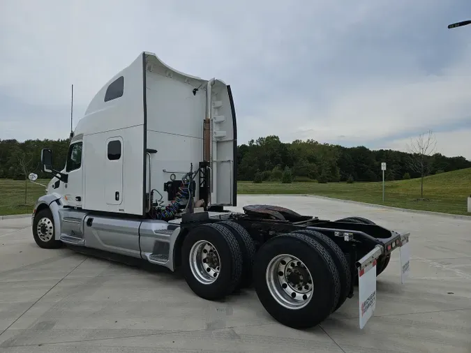 2022 Peterbilt 579