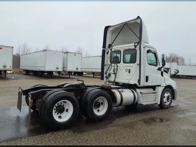 2020 FREIGHTLINER/MERCEDES NEW CASCADIA PX12664