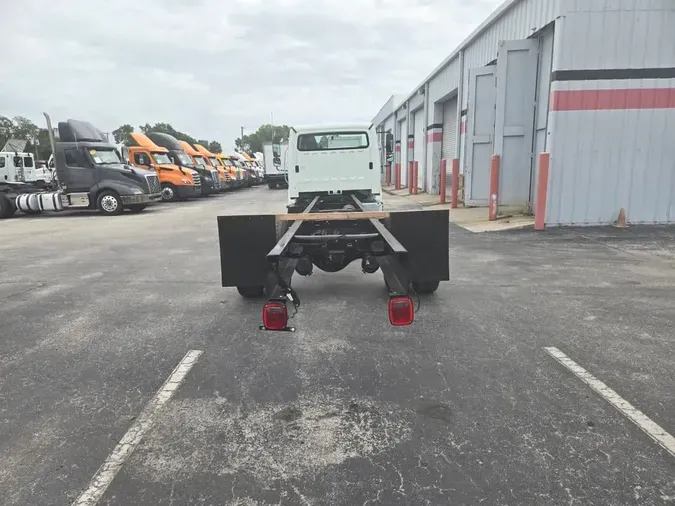 2019 FREIGHTLINER/MERCEDES M2 106