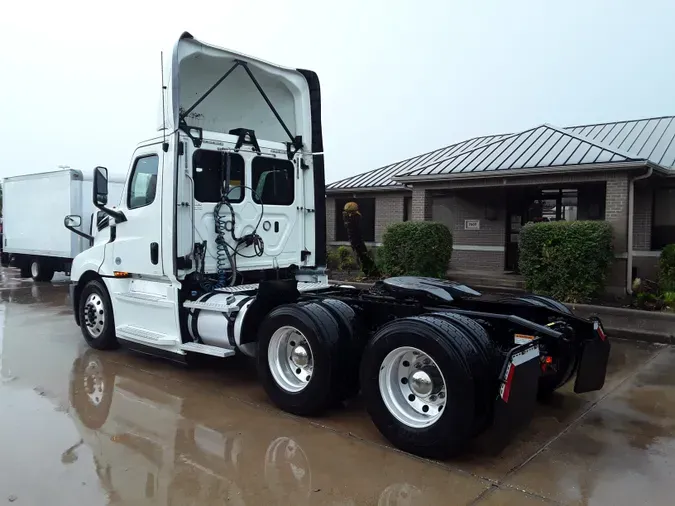 2019 FREIGHTLINER/MERCEDES NEW CASCADIA PX12664