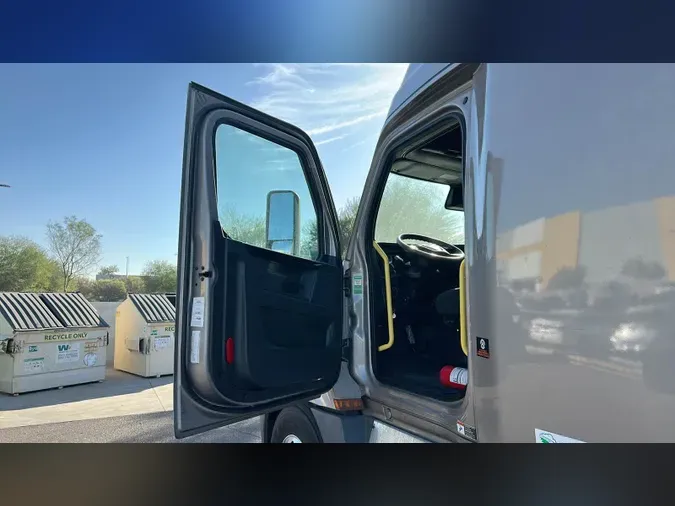 2024 Freightliner Cascadia 126a1cab894222835ab112275c38c01a886