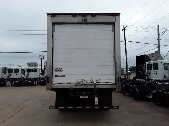 2019 FREIGHTLINER/MERCEDES M2 106