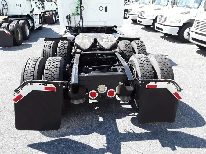 2020 FREIGHTLINER CASCADIA 125